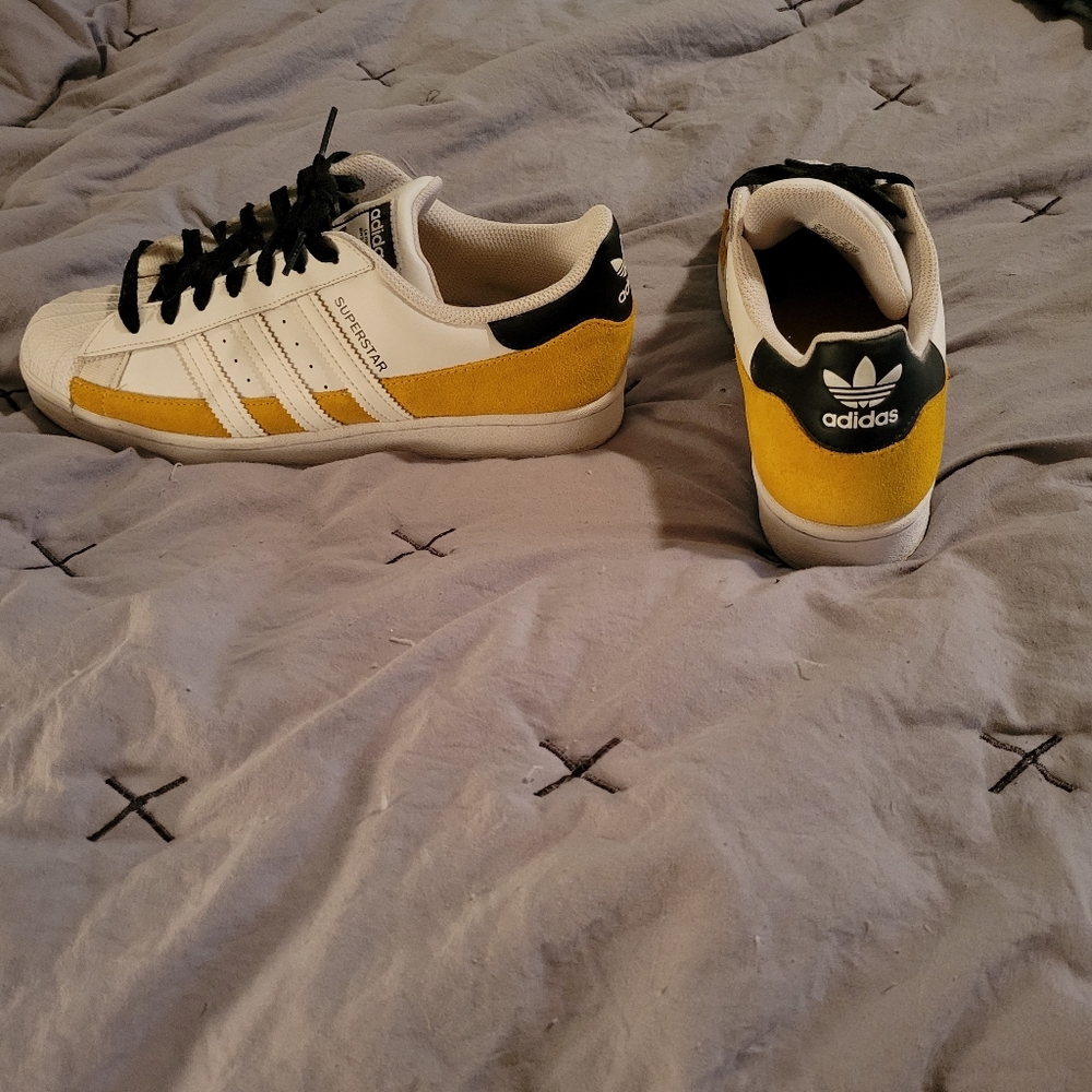 Adidas superstar mens size 8